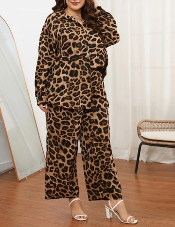 Compleu SHEIN CURVE, animal print