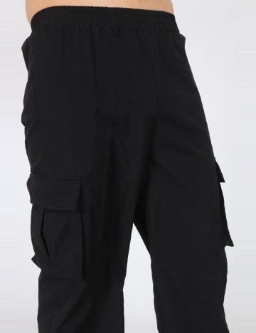 Pantaloni SHEIN, negru