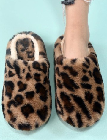 Papuci de Casa SHEIN, animal print