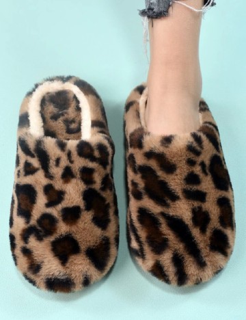 Papuci de Casa SHEIN, animal print