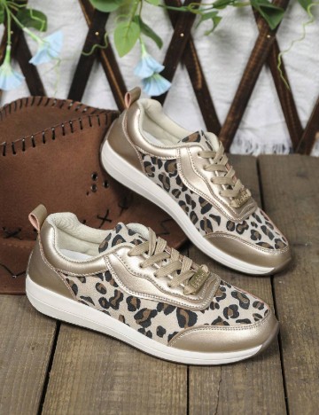 Adidasi SHEIN, animal print