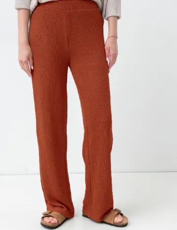 Pantaloni Vero Moda, caramiziu Rosu