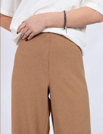 Pantaloni Vero Moda, maro