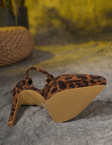 Pantofi SHEIN, animal print