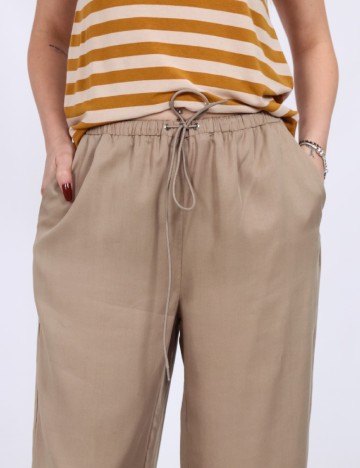 Pantaloni Vero Moda, bej