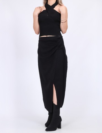 Fusta Only, negru