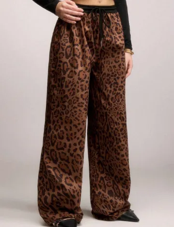 Pantaloni SHEIN, animal print Animal print