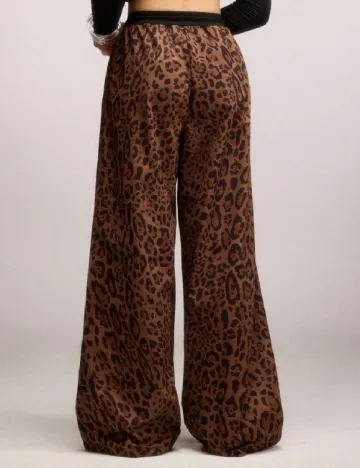 Pantaloni SHEIN, animal print Animal print