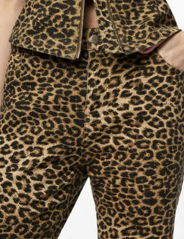 Pantaloni Pieces, animal print Animal print