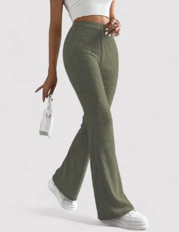 Pantaloni SHEIN, verde Verde