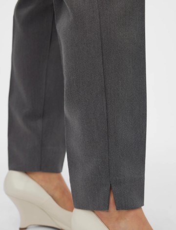 Pantaloni Vero Moda, gri