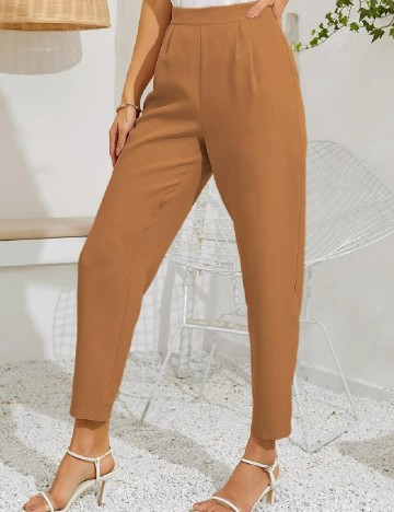 Pantaloni SHEIN, maro