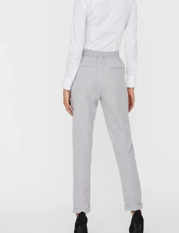 Pantaloni Vero Moda, gri Gri