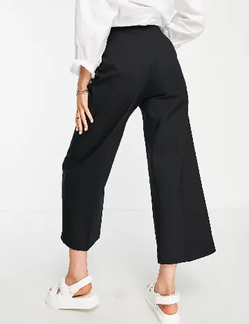 Pantaloni Stradivarius, negru Negru