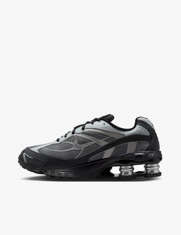 Adidasi Nike, gri