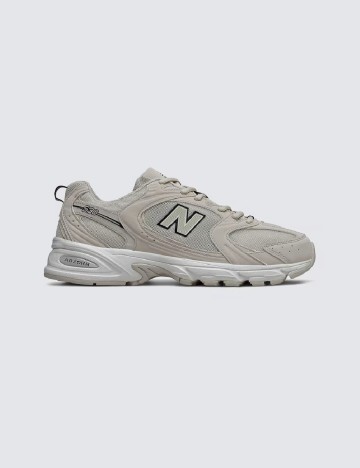 Adidasi New Balance, bej