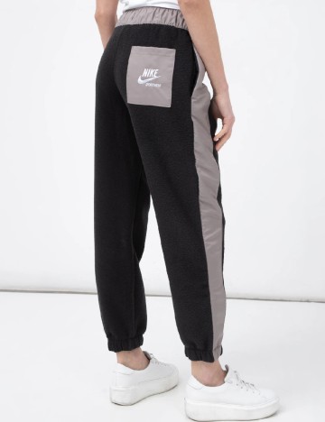 Pantaloni Nike, negru
