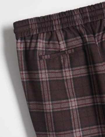Pantaloni Reserved, maro