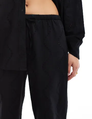 Pantaloni Pull&Bear, negru Negru