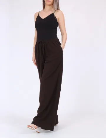Pantaloni Vero Moda, maro