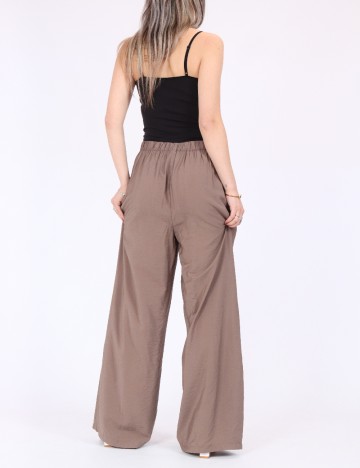 Pantaloni Vero Moda, maro