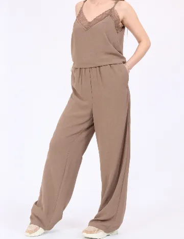 Pantaloni Vero Moda, maro