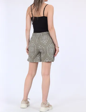 Pantaloni scurti Jacqueline de Yong, verde