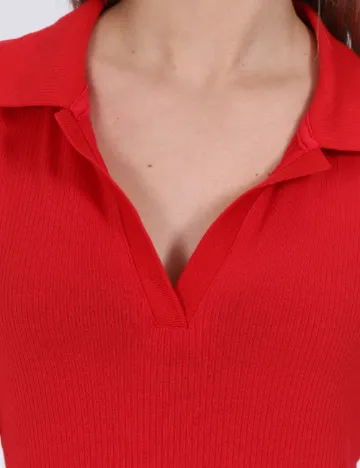 Tricou Jacqueline de Yong, rosu