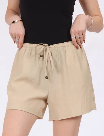 Pantaloni scurti Jacqueline de Yong, crem