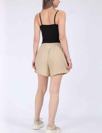 Pantaloni scurti Jacqueline de Yong, crem