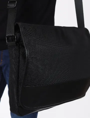 Geanta Reserved, negru