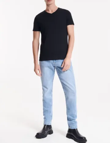 Tricou Reserved, negru