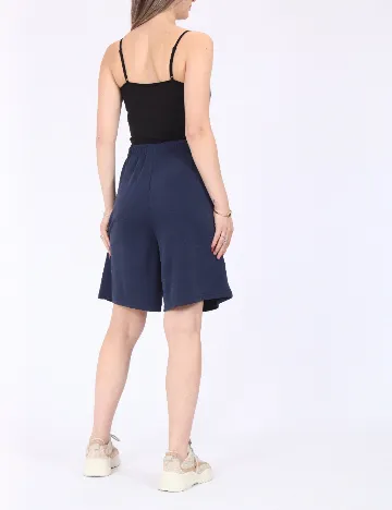 Pantaloni scurti Jacqueline de Yong, bleumarin