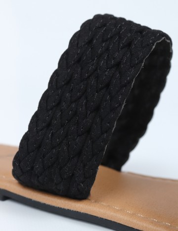 Slapi Krush, negru