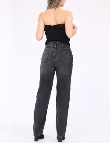 Top Only, negru