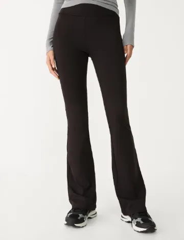 Pantaloni Stradivarius, negru
