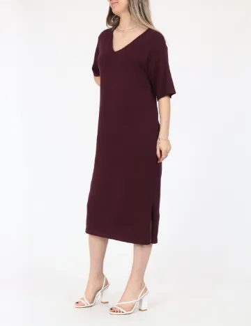 Rochie medie Vero Moda, visiniu
