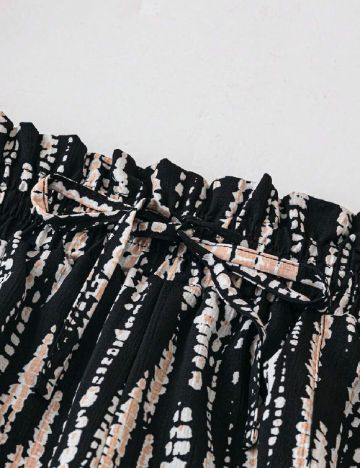 Pantaloni scurti SHEIN CURVE, negru