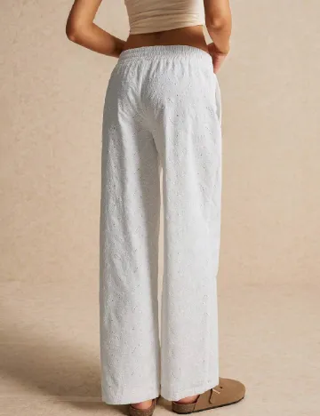 Pantaloni SHEIN, alb