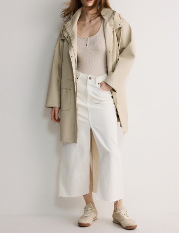 Trench Reserved, crem