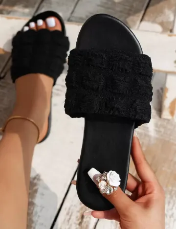 Slapi SHEIN, negru Negru
