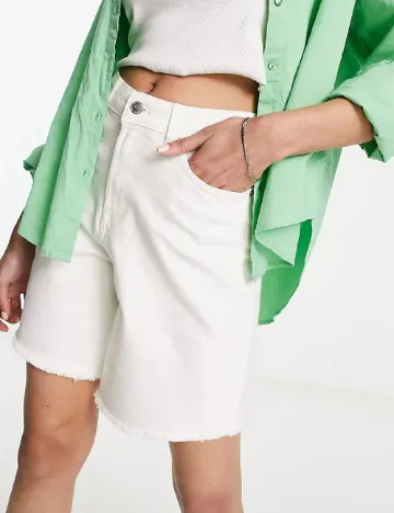 Pantaloni scurti Miss Selfridge, alb