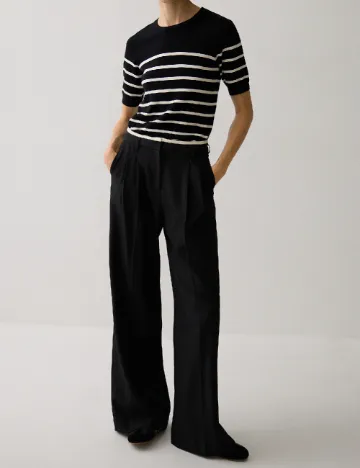 Tricou Reserved, negru/alb