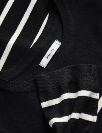 Tricou Reserved, negru/alb