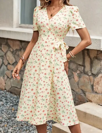 Rochie medie SHEIN, galben