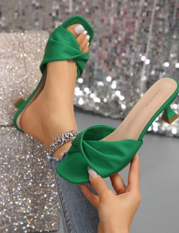 Saboti SHEIN, verde