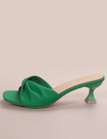 Saboti SHEIN, verde