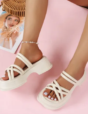 Sandale SHEIN, ecru