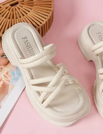 Sandale SHEIN, ecru