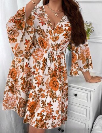 Rochie medie SHEIN CURVE, crem